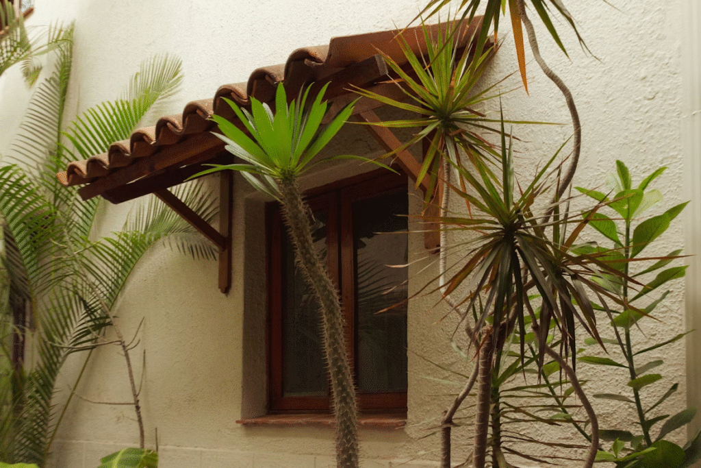 Transforming Your Home's Curb Appeal- Use Rustic Accents to Infusion Nature into Nature