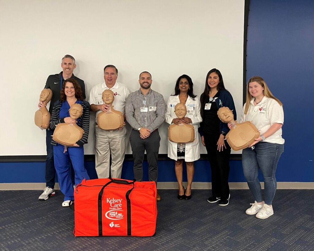 KelseySeybold Clinic Sponsors CPR Kit Donation to Memorial Parkway