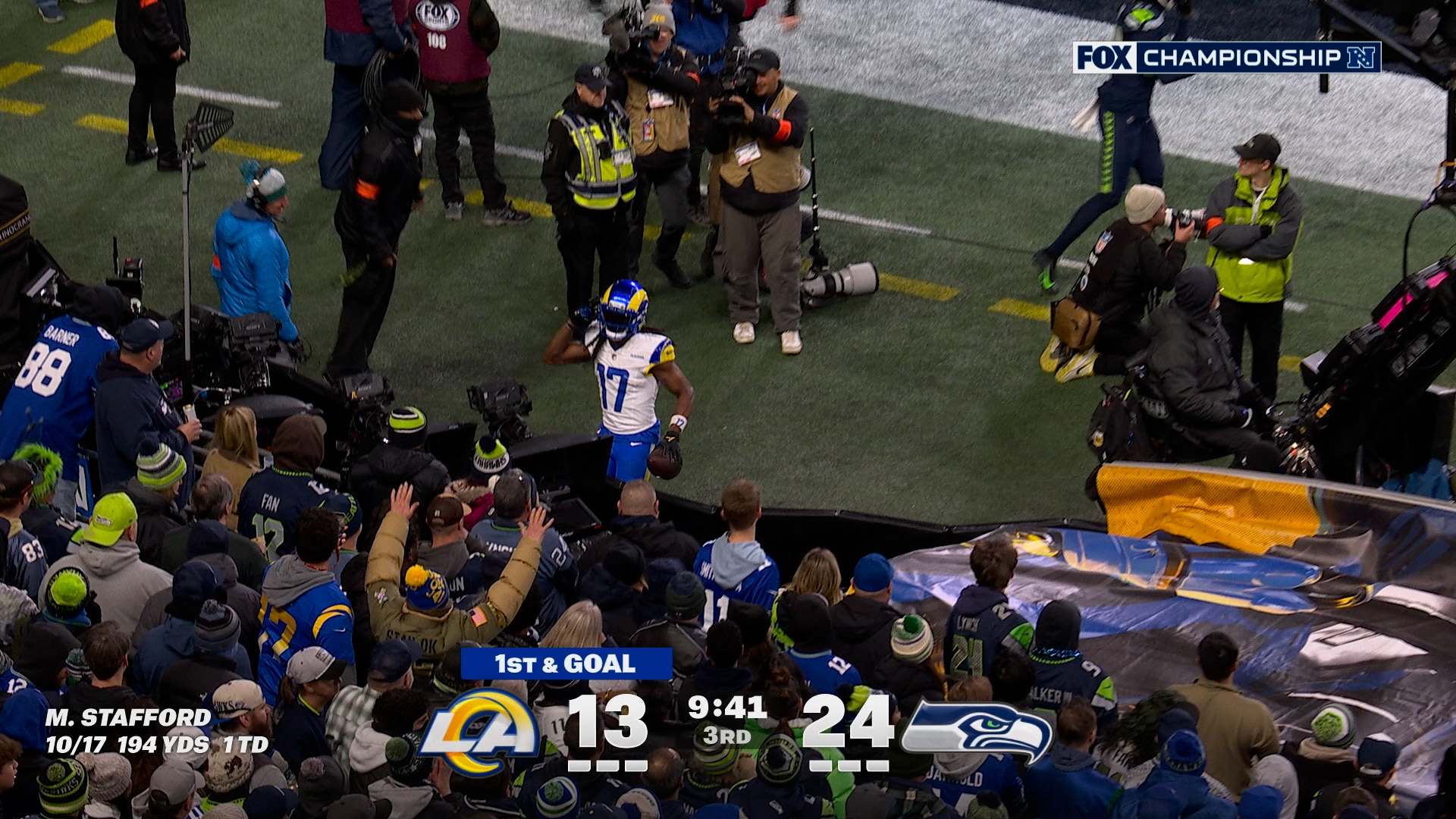 Matthew Stafford connects with Davante Adams for Rams' two-yard TD vs ...