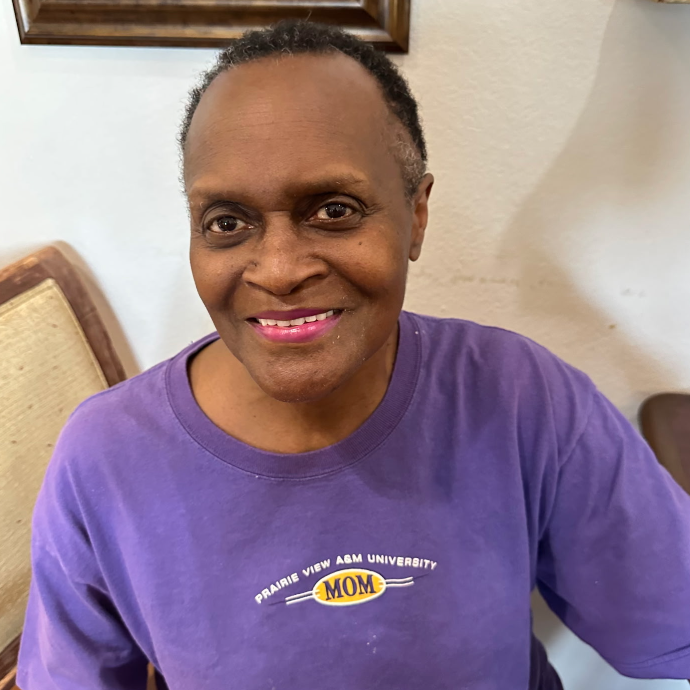 Official missing-person alert photograph of Melanie Martin