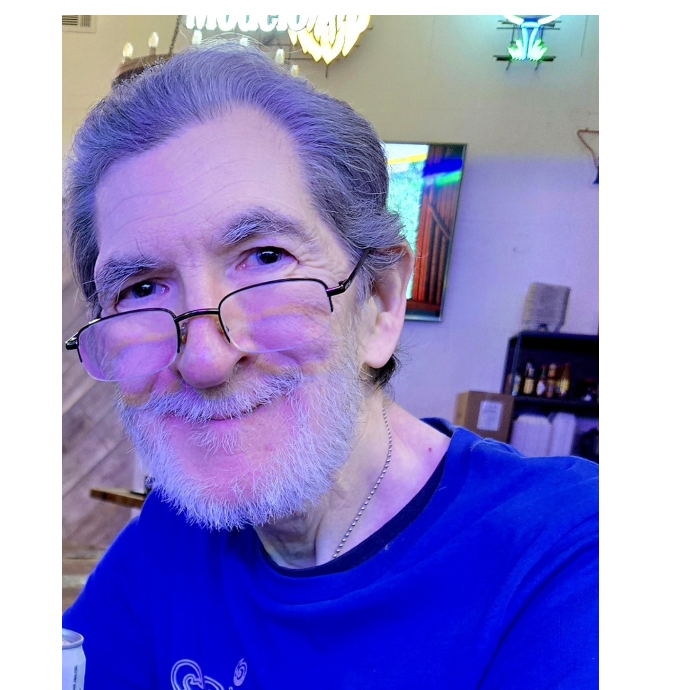 Official alert photograph of Albert Arteaga